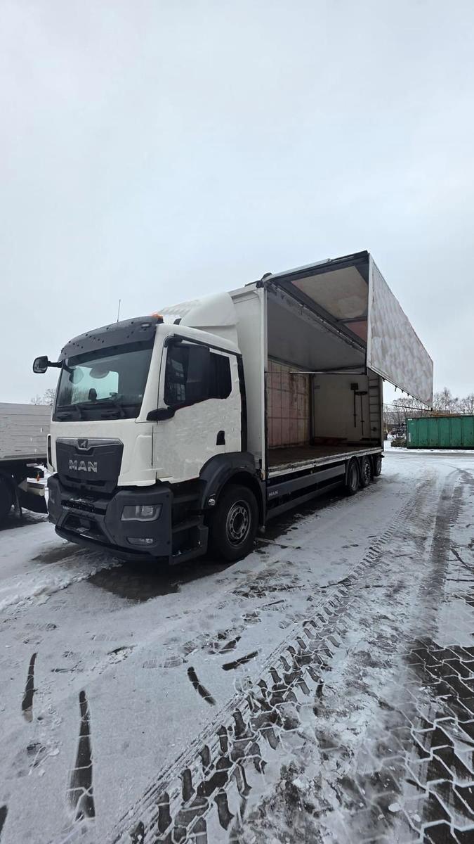 MAN TGS  26.430 6x2-4 LL Wingliner inkl. Stapler