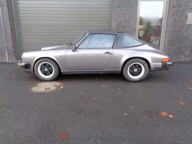 Porsche 911 3.0 SC Targa