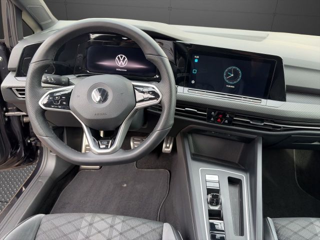 Golf VIII 2.0 TSI R-Line+Black Style+Navi+Pano