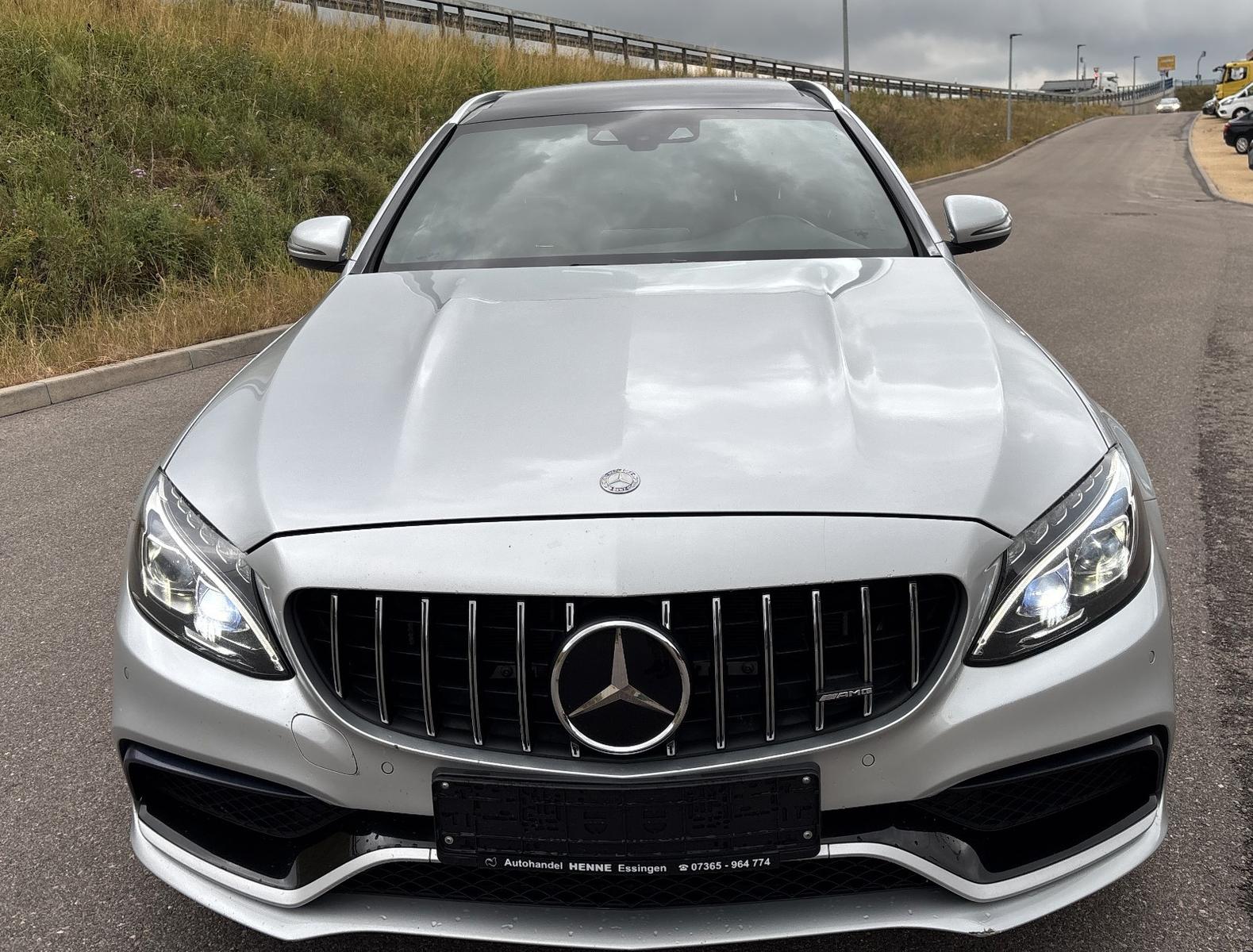 MERCEDES-BENZ C - 63 AMG S - 510 CV - BVA - CUIR MARRON