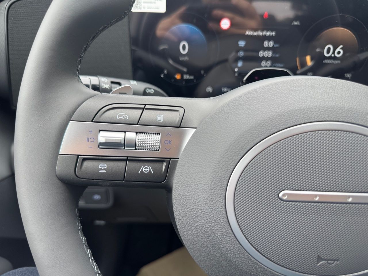 Fahrzeugabbildung Hyundai KONA PRIME *Sitz-Pak.* SHZ*LHZ*NAVI*ZV*USB*