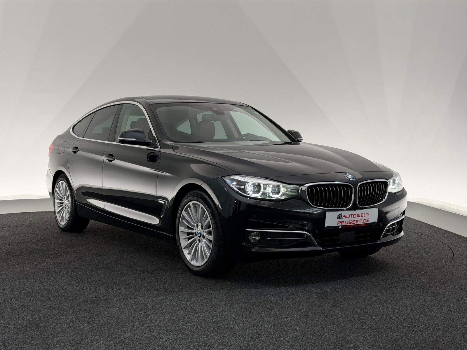 BMW 320 320d GT xDriveLUXURY LINE