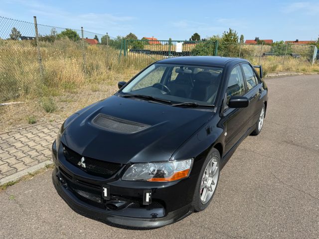 Mitsubishi Lancer Evolution IX FQ320