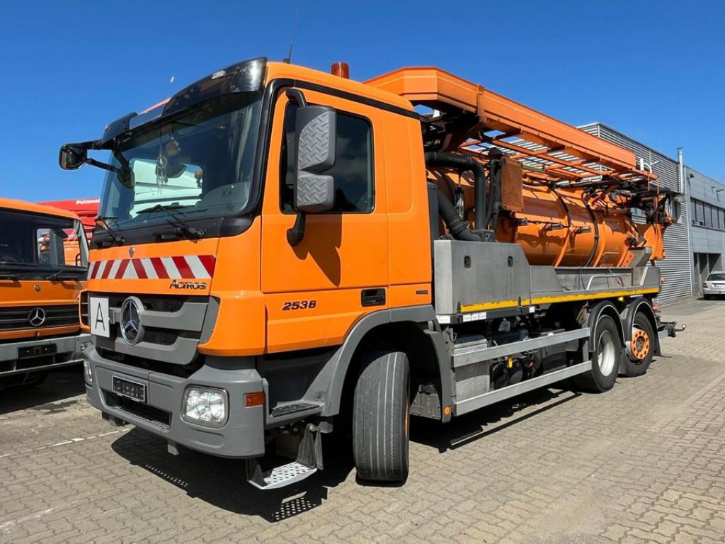 Mercedes-Benz Actros 2536 L 6x2 Saug + Spülwagen Kroll Kombi