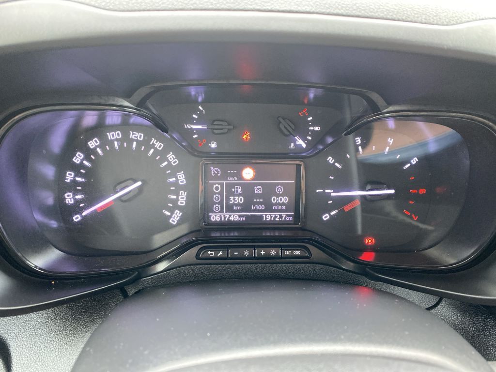 Fahrzeugabbildung Citroën Berlingo M PureTech 110 FEEL *Keyless*PDC*8Zoll*