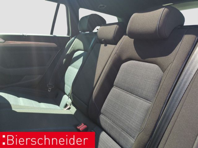 Volkswagen Passat Variant - Bild 13