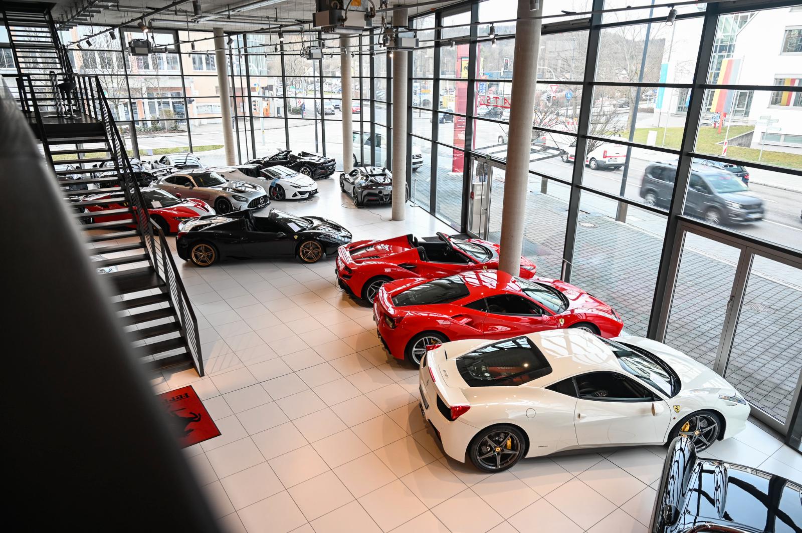 showroom-image-main