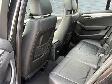 BMW X1 - 8