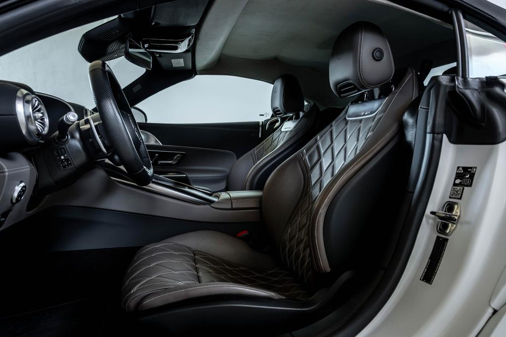 Mercedes-Benz SL 63 AMG