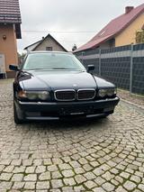 BMW E38 735i - BMW 735: 735i E38