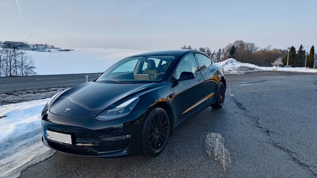 Image of Tesla Model 3