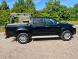 Toyota Hilux - schwarze Toyota Hilux