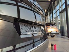 Fahrzeugabbildung Peugeot 5008 GT BlueHDI 130 EAT8 Panoramadach, 7-Sitzer