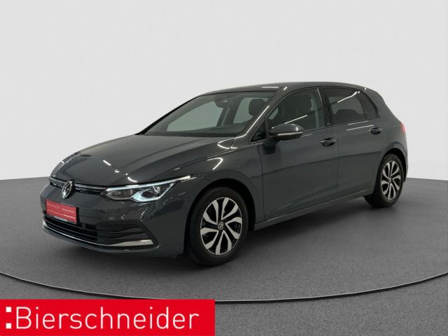 Volkswagen Golf 8 2.0 TDI DSG Active AHK PANO MATRIX