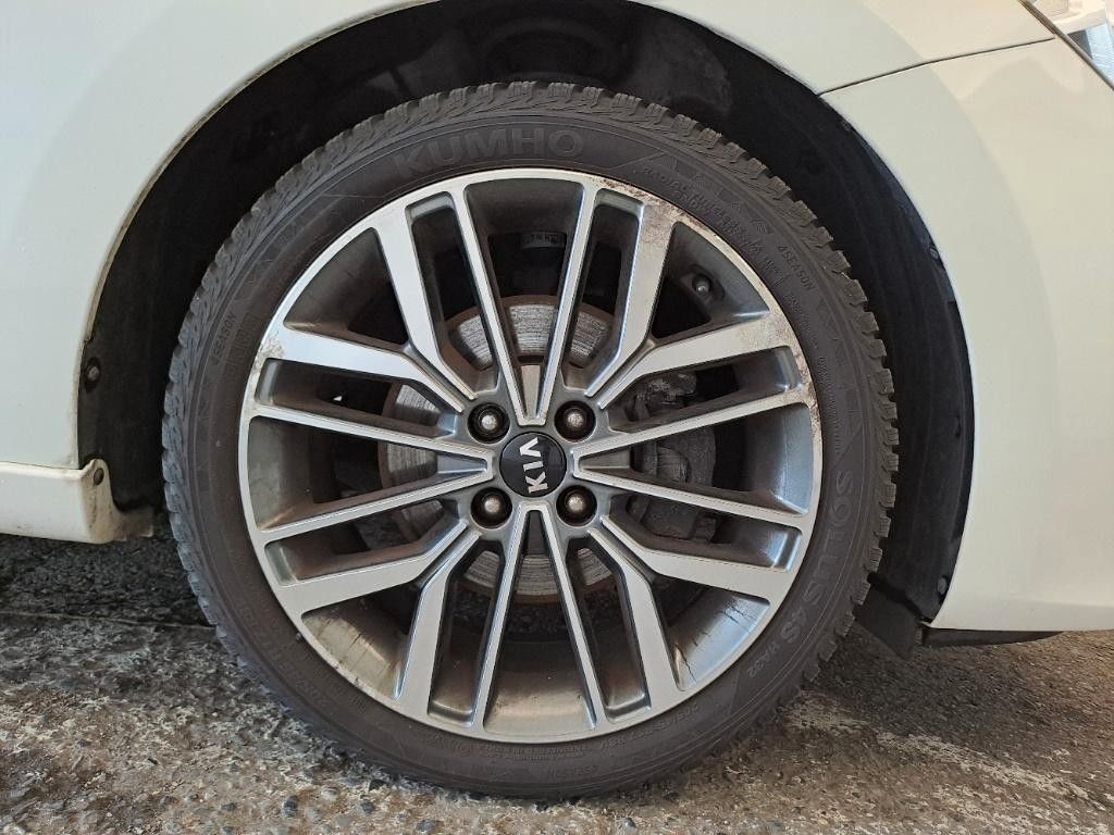 Fahrzeugabbildung Kia Rio 1.0 T-GDI GT LINE NAVI/LED/KAMERA/SPORT/SHZ