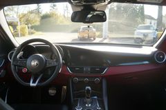 Fahrzeugabbildung Alfa Romeo Giulia 2.9 V6 Bi-Turbo 375 kW AT8 NRing Edition
