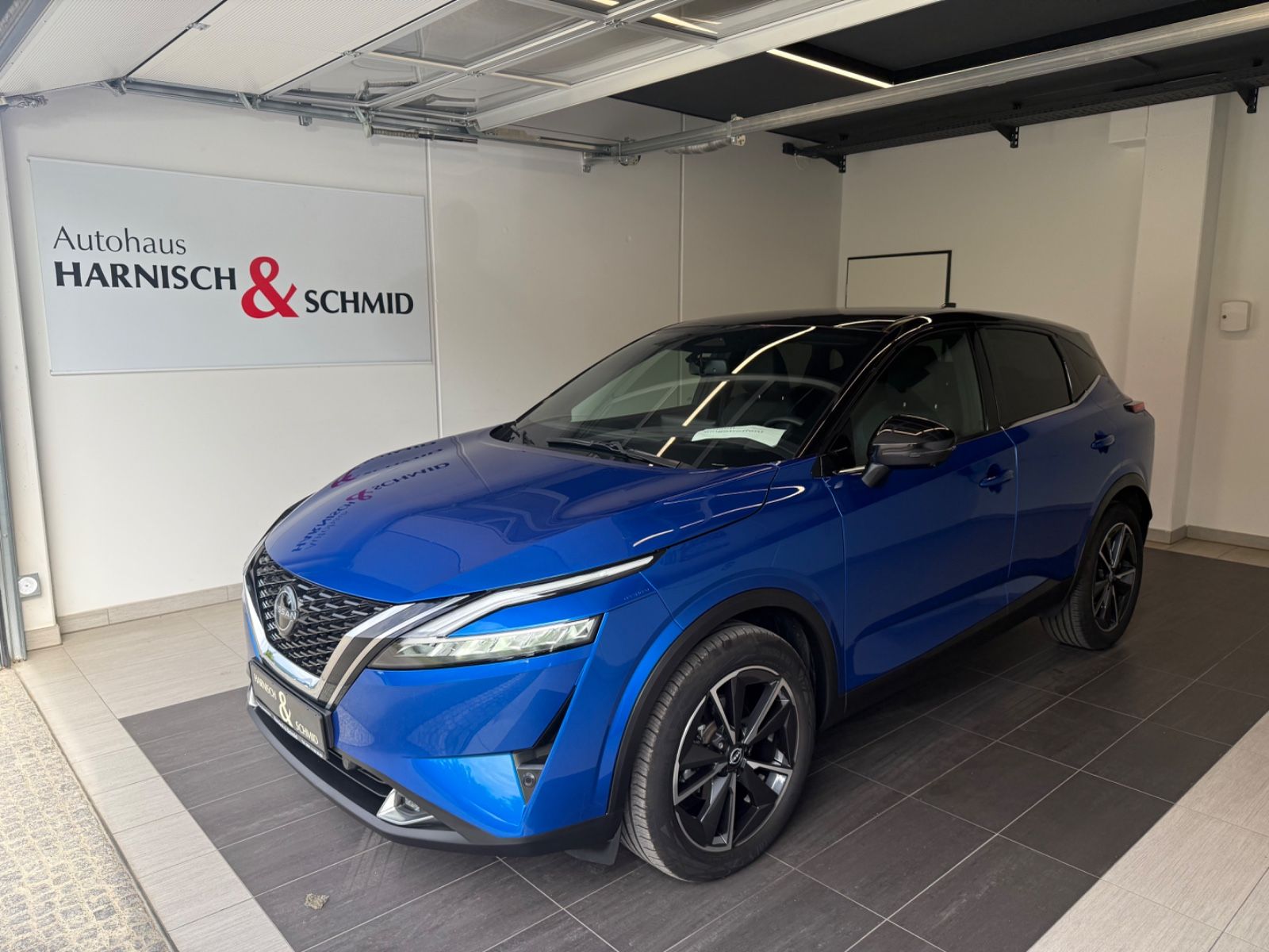 Fahrzeugabbildung Nissan Qashqai Tekna MHEV Autom.;Headup,Leder,17.136 km