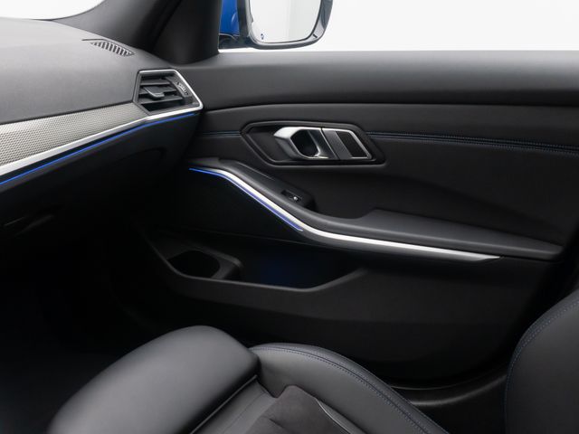 BMW 320 M Sport, 2022 — 32