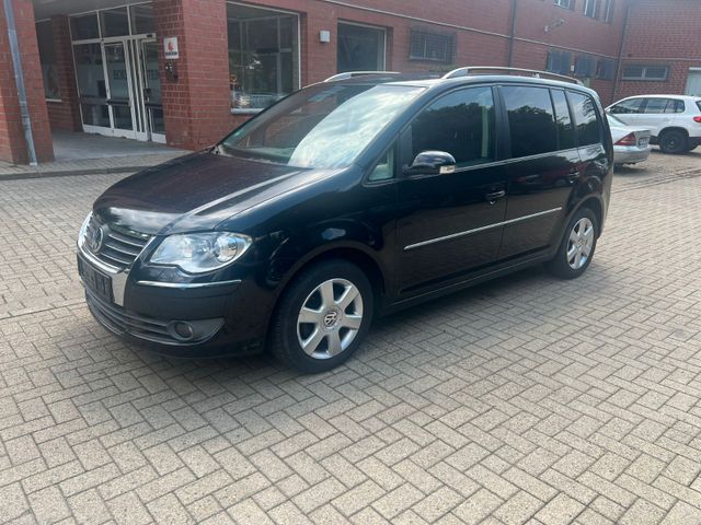 Volkswagen Touran Highline - Automatik