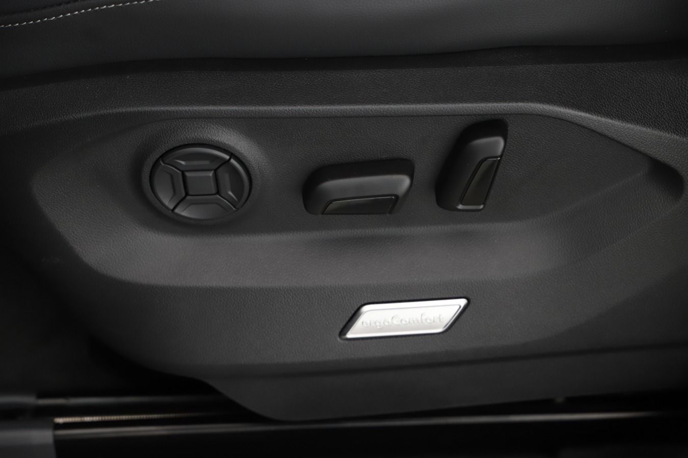 Volkswagen Touareg - Bild 8