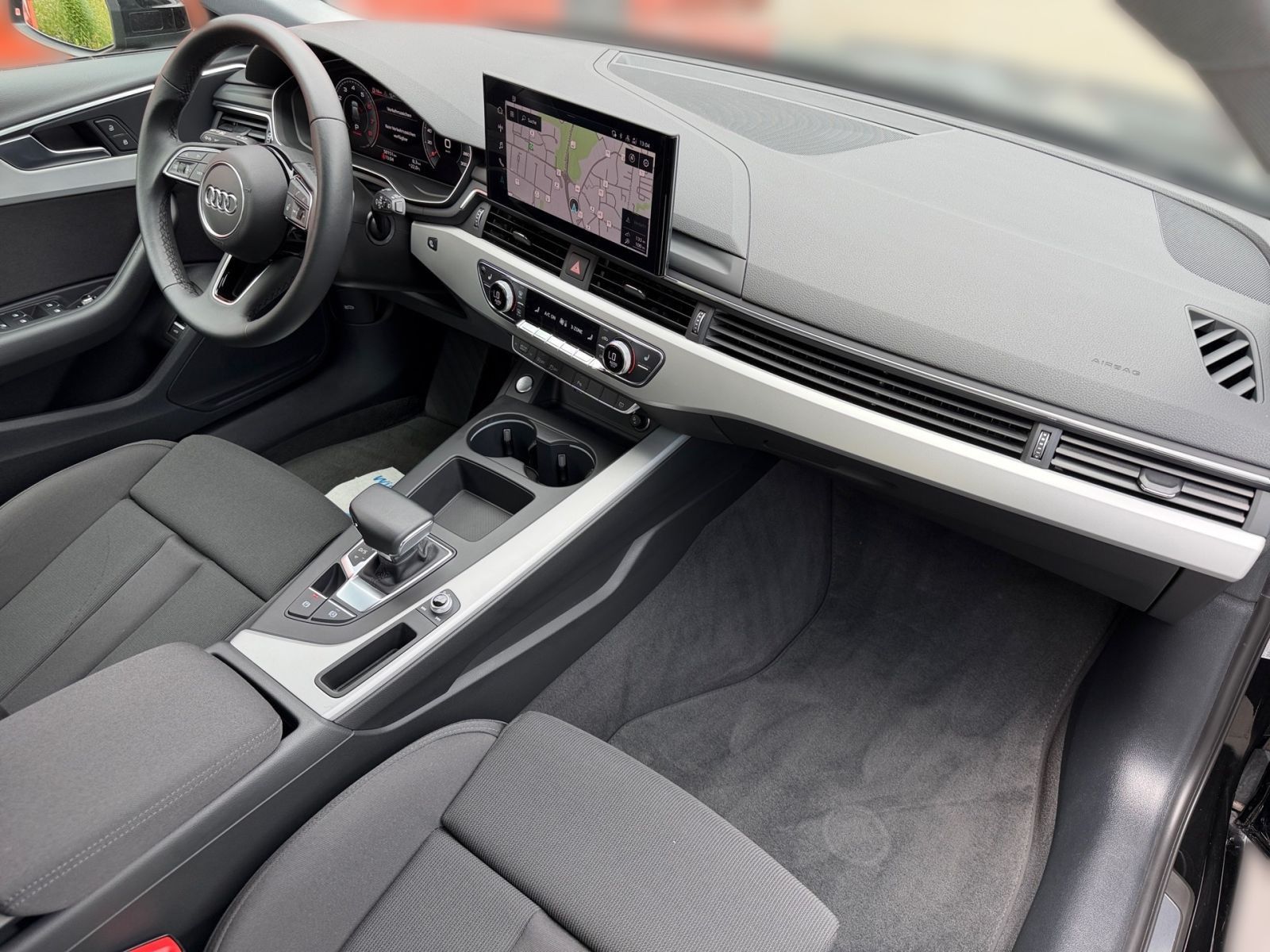Audi A4 - Bild 12