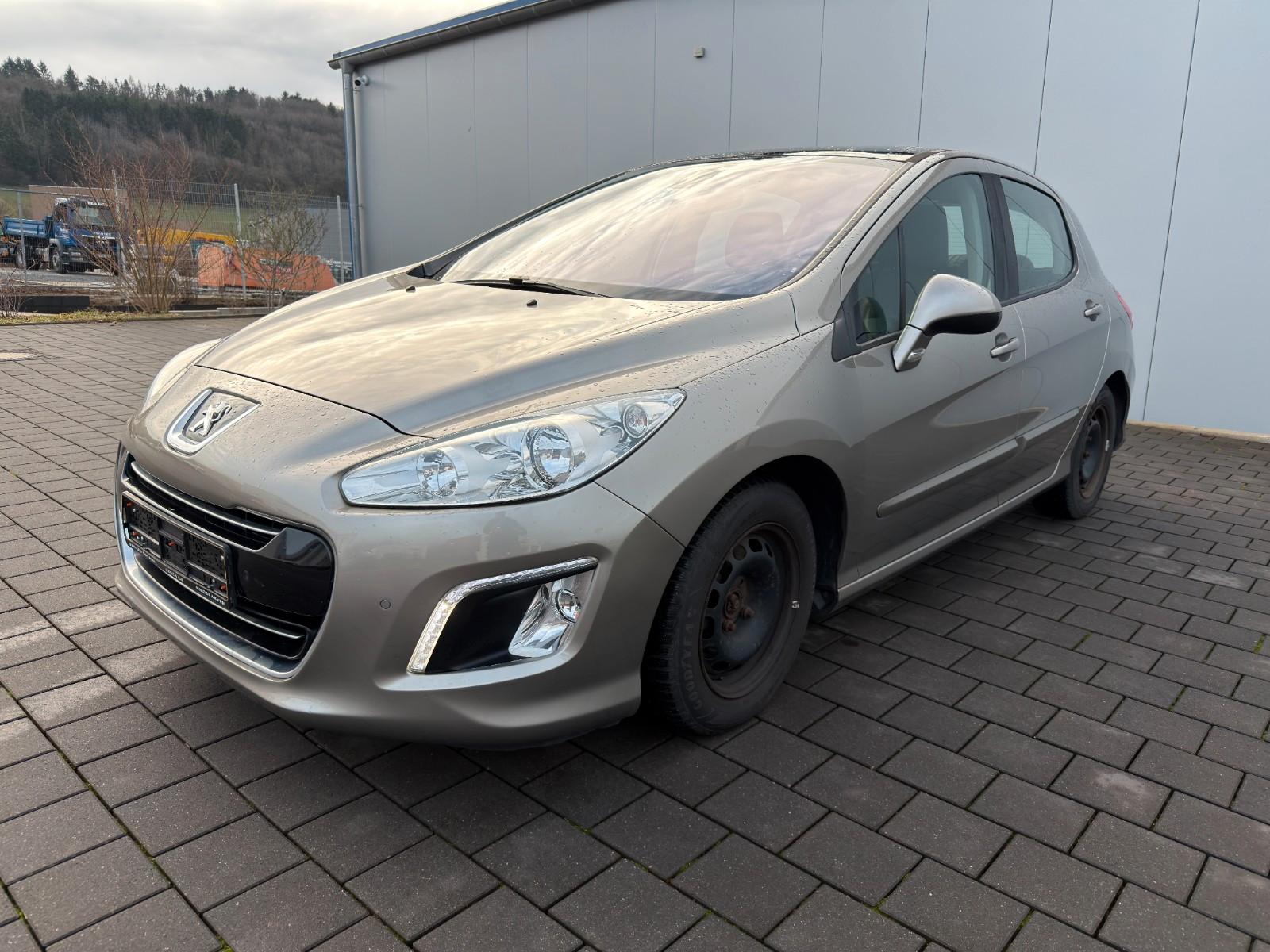 Peugeot 308 AUTOMATIK/8-FACH/PDC/PANORAMA