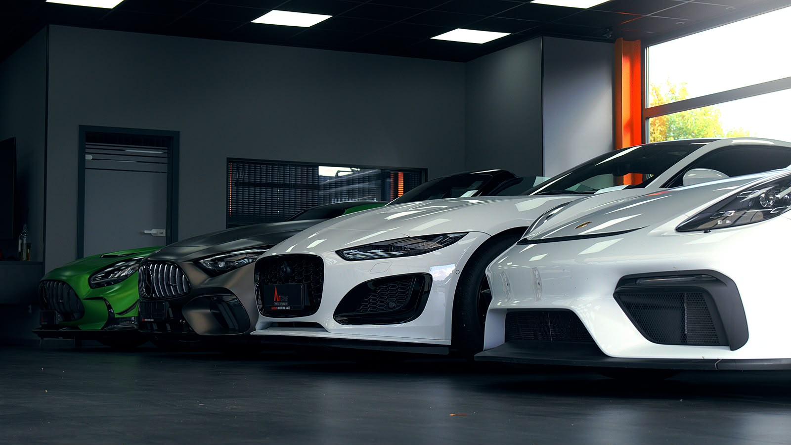 showroom-image-top