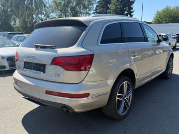 Audi Q7 - 4