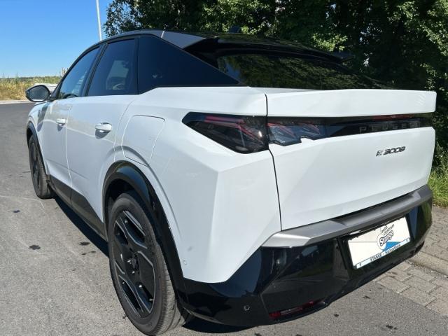 Peugeot 3008 -E GT Massagefunktion Panorama-Schiebedach 