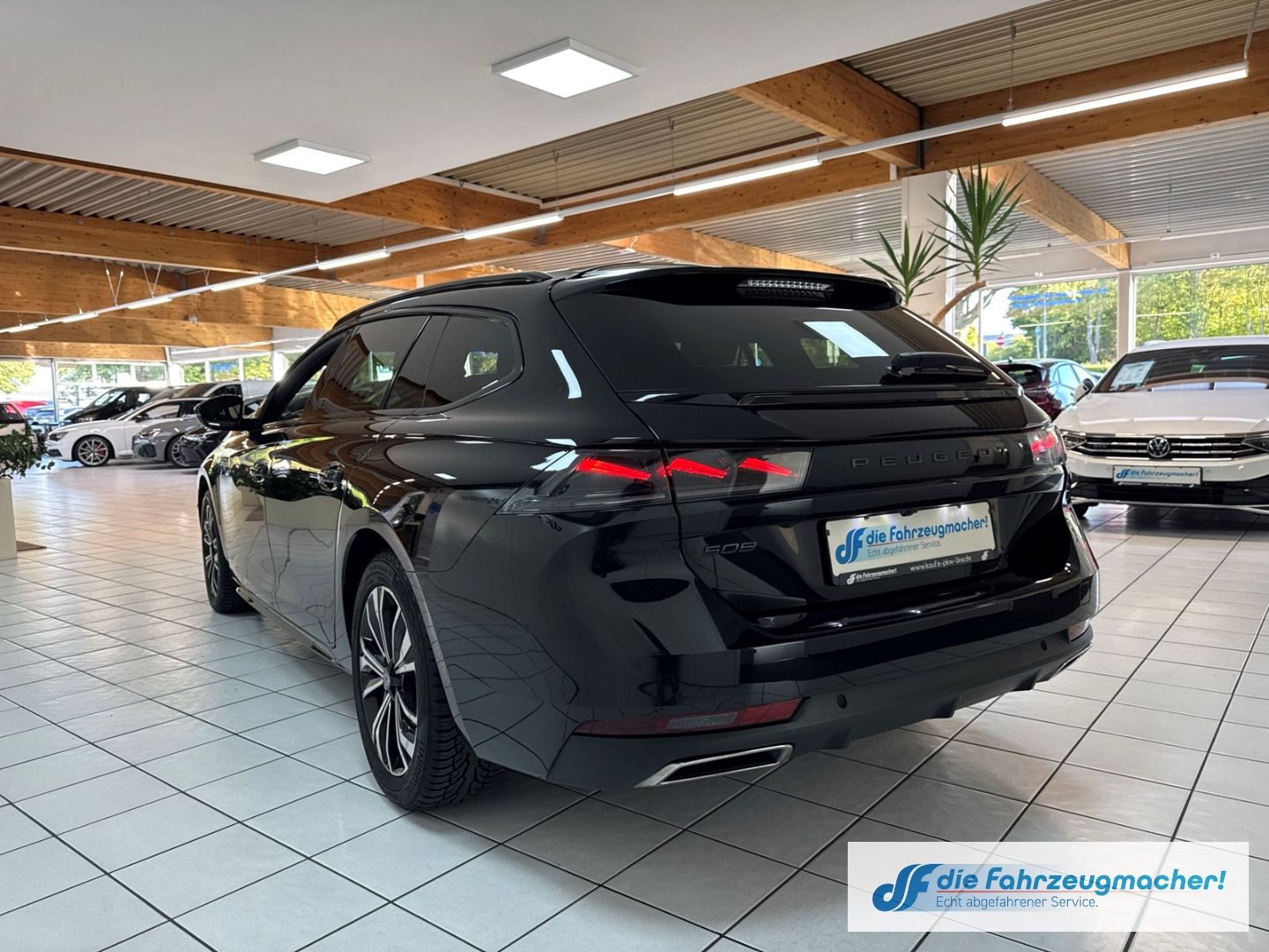 Fahrzeugabbildung Peugeot 508 SW Allure Pack 1.5 BlueHDi 130 EU6d Navi ACC