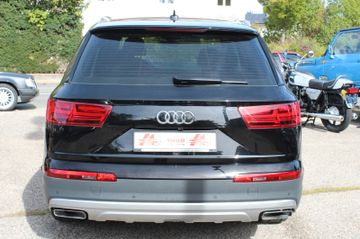 Audi Q7 - 9