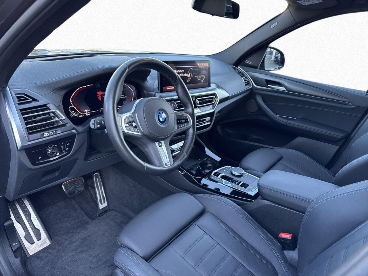BMW iX3 M SPORT DAProf 360° Pano HUD H/K Memory 20" foto 15