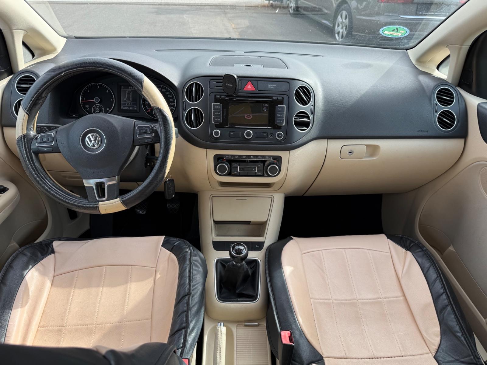 Volkswagen Golf Plus 2010 — photo 10