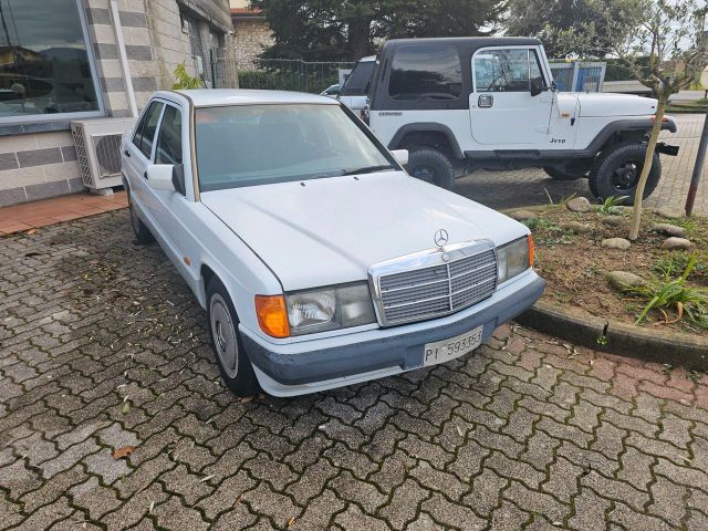 Mercedes-Benz Mercedes-benz 190 mercedes benz2010 10 190 E 205