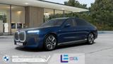 BMW i7 xDrive60 M Sport || AHK Pano Autobahnass B&W - BMW i7 in Essen