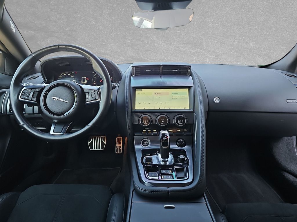 Jaguar F-Type P450 Coupe RWD R-Dynamic