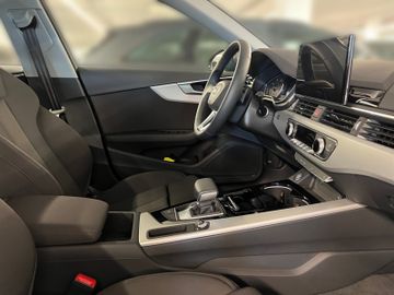 Audi A4 - 12