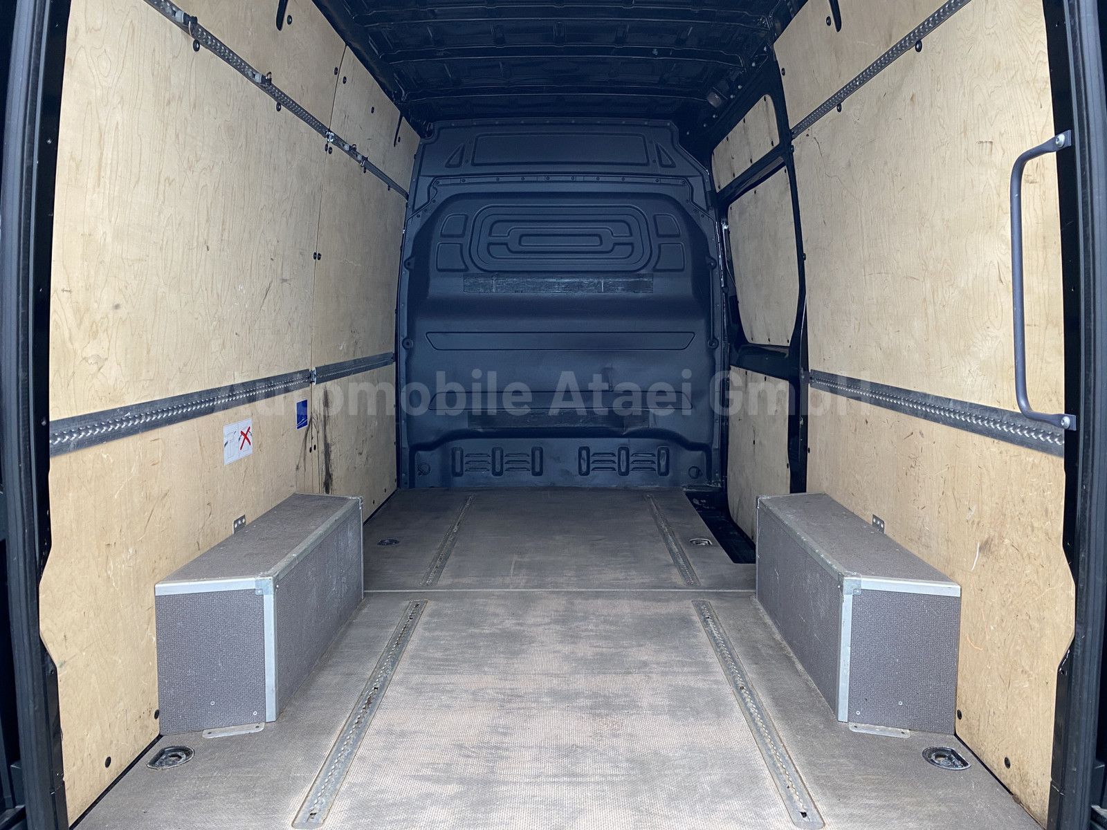 Fahrzeugabbildung Mercedes-Benz Sprinter 317 CDI NAVI+ KAMERA+ SITZHEIZ. 5767