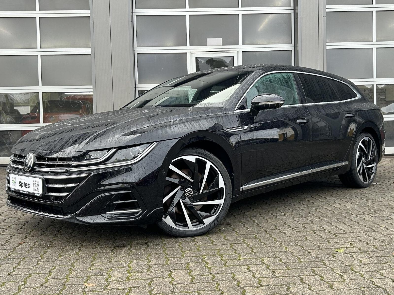 VW Arteon R-Line / 4Motion / AHK / Standhzg / Leder