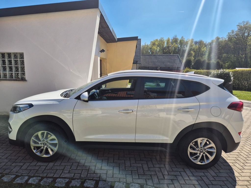 Image of Hyundai TUCSON