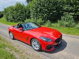 BMW Z4 sDrive20i - - BMW Z4: Rot