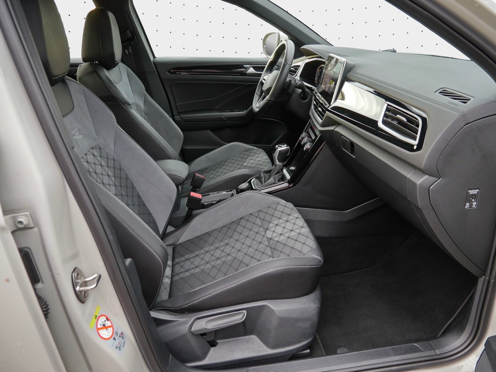 Volkswagen T-Roc - Bild 4