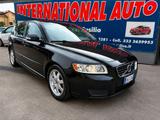 Volvo V50 D2 R-design - Volvo V50: R Design