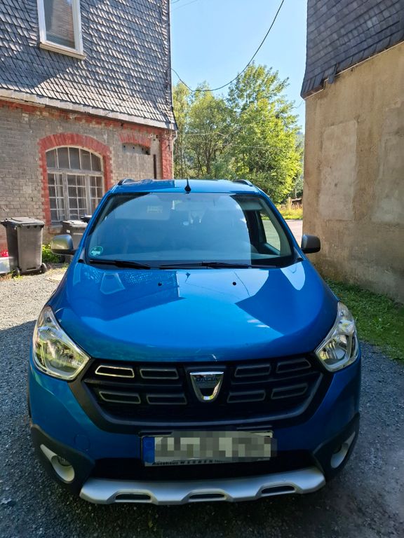 Image of Dacia Lodgy