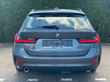 BMW 320 - 11