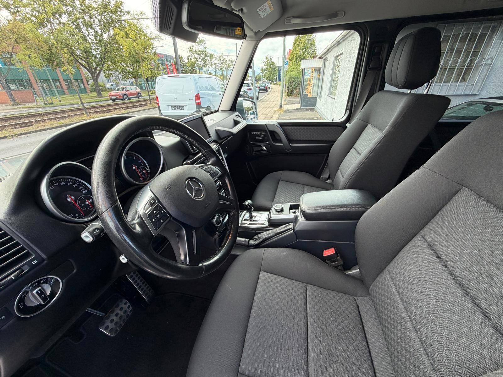 MERCEDES-BENZ G - 350 D - XENON - HARMANNKARDON - 245 CV