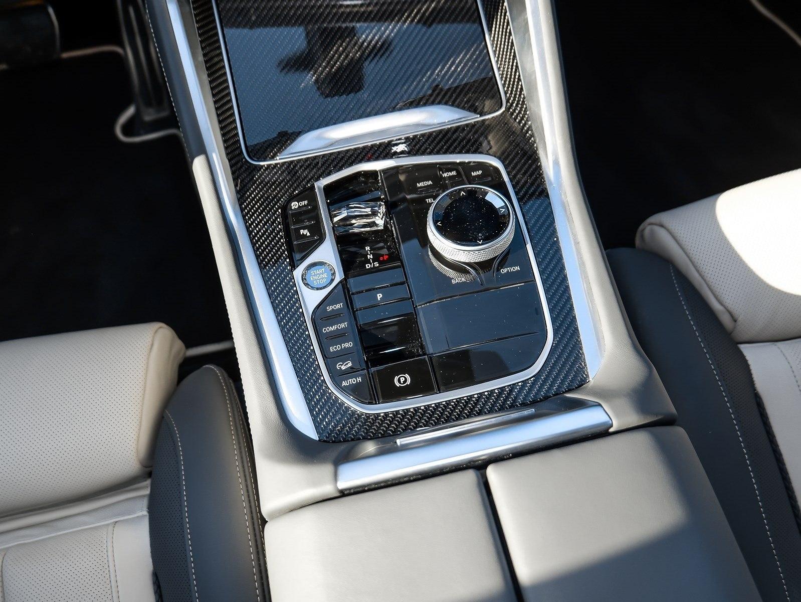 BMW X6 M60i xDrive PANO ACC RFK NAVI LED LM