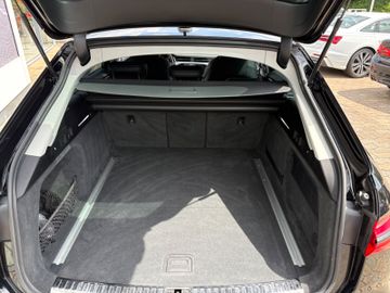 Fahrzeugabbildung Audi S6 Avant 3.0 TDI Quattro S Sportsitze B&O