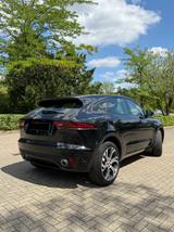 Jaguar E-Pace D180 R-DYNAMIC HSE 4WD Auto R-DYNAMIC HSE - Jaguar E-PACE HSE mit Diesel-Antrieb