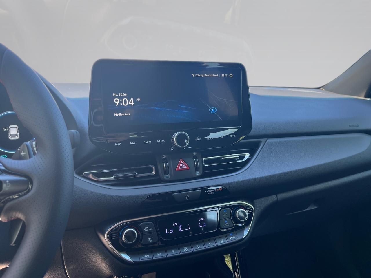 Fahrzeugabbildung Hyundai i30 N-LINE X *KLIMAA*CARPLAY*NAVI*BT*SHZ*LHZ*USB